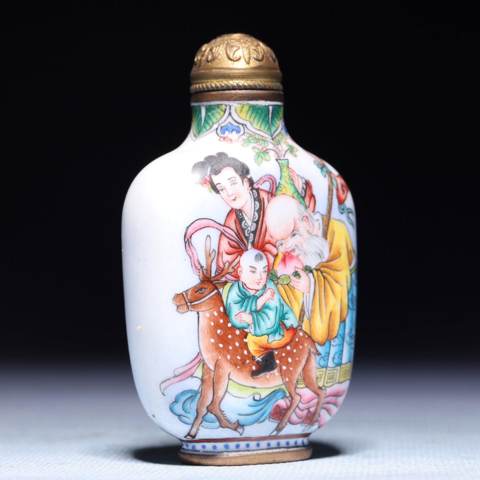 An Exquisite Painted Enamel Figure Pattern Snuff Bottle - 4