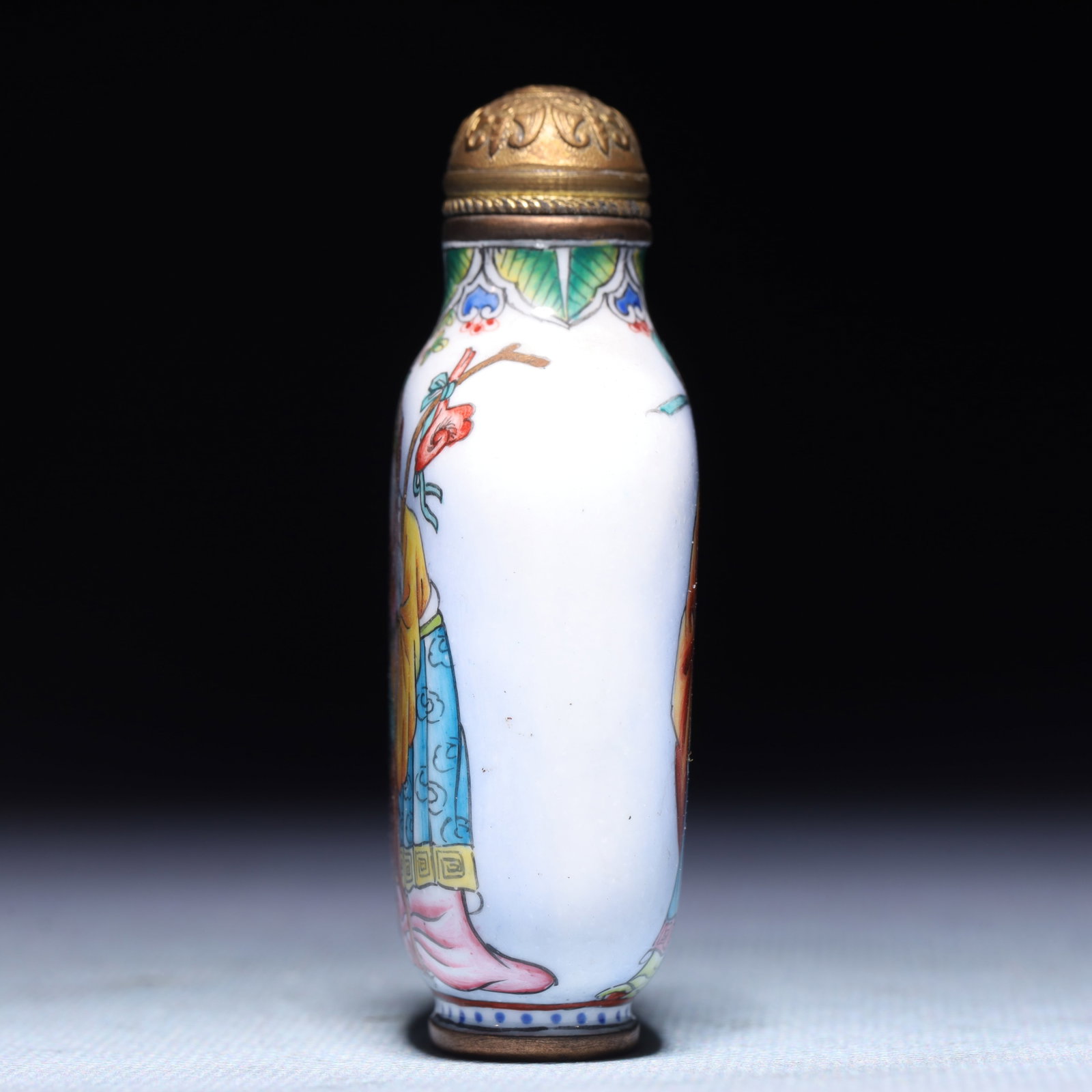 An Exquisite Painted Enamel Figure Pattern Snuff Bottle - 6