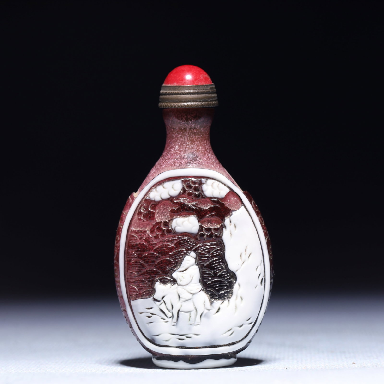 An Exquisite Glass Figure Pattern Snuff Bottle - 5