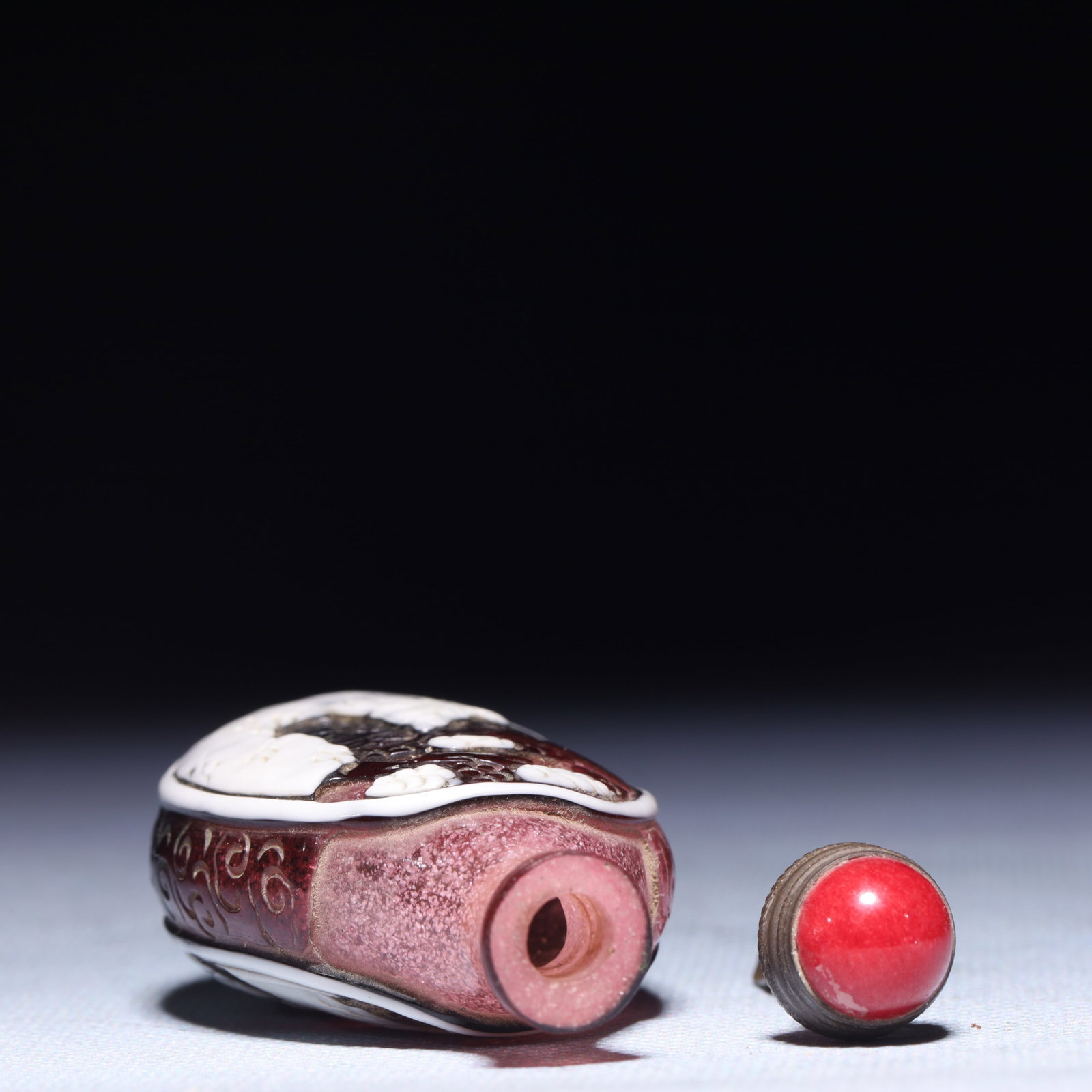 An Exquisite Glass Figure Pattern Snuff Bottle - 7