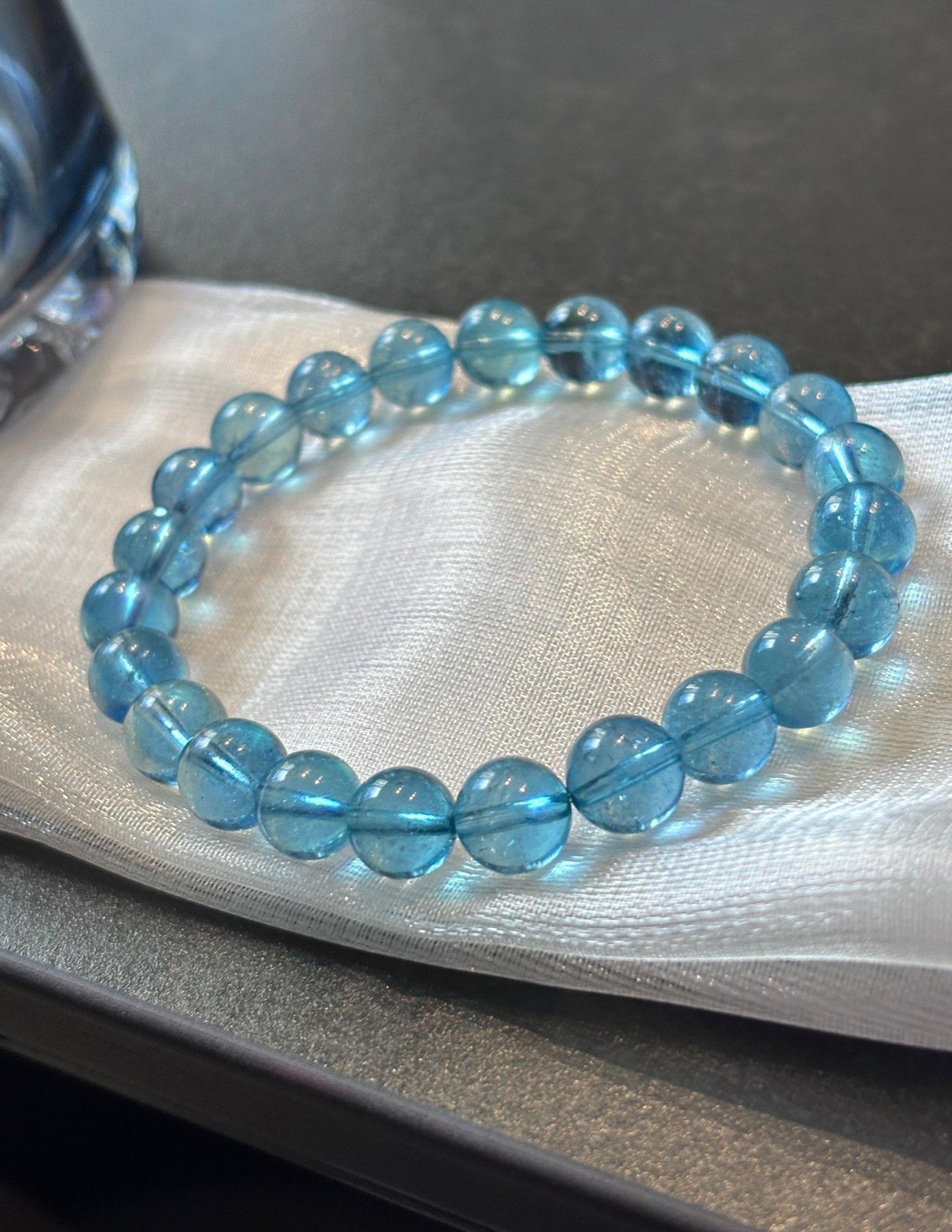 An Exquisite Aquamarine Bracelets: An Exquisite Aquamarine Bracelets,Size:0.3in,Weight:17.5g 海蓝宝手串