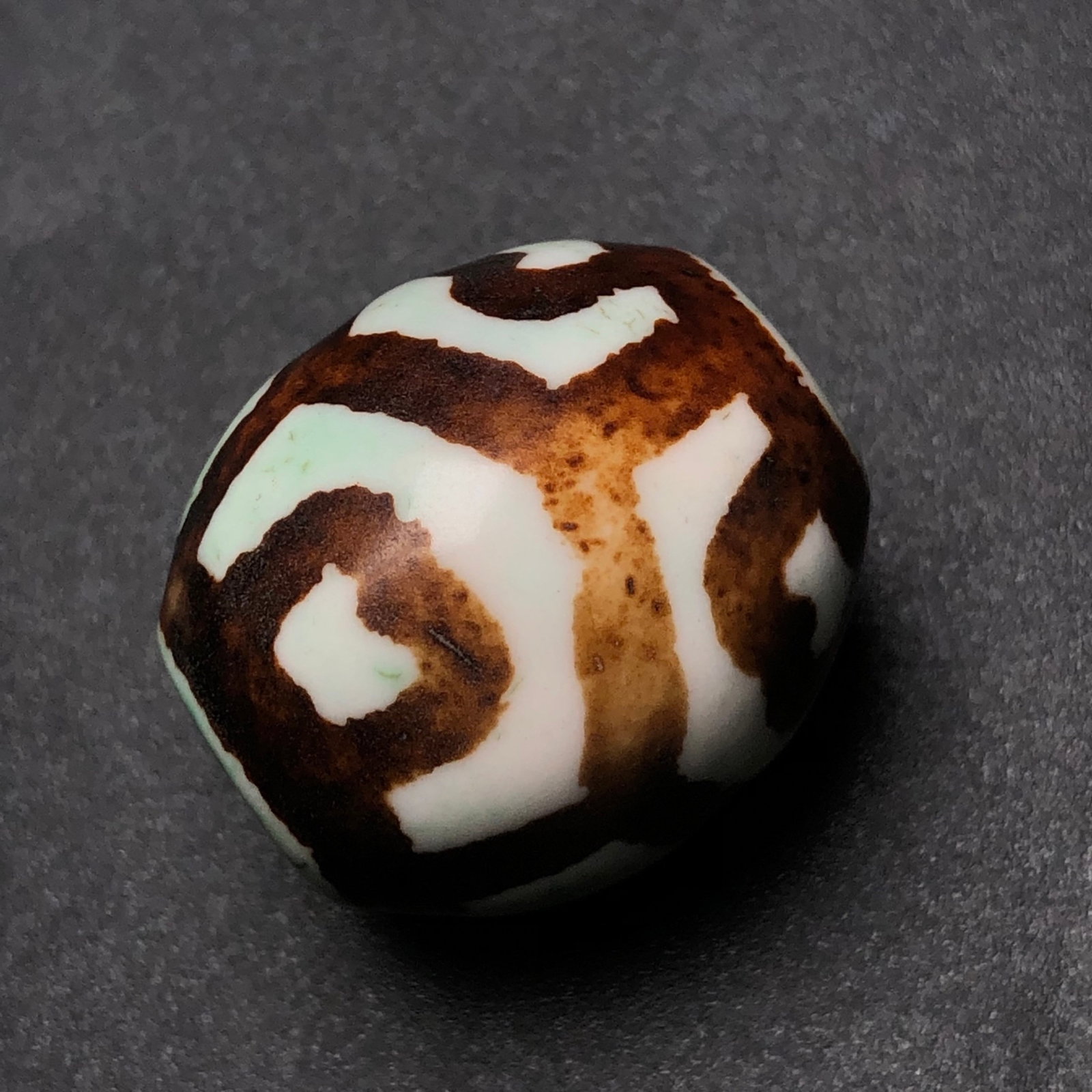 An Exquisite Dzi Bead Pendant - 8