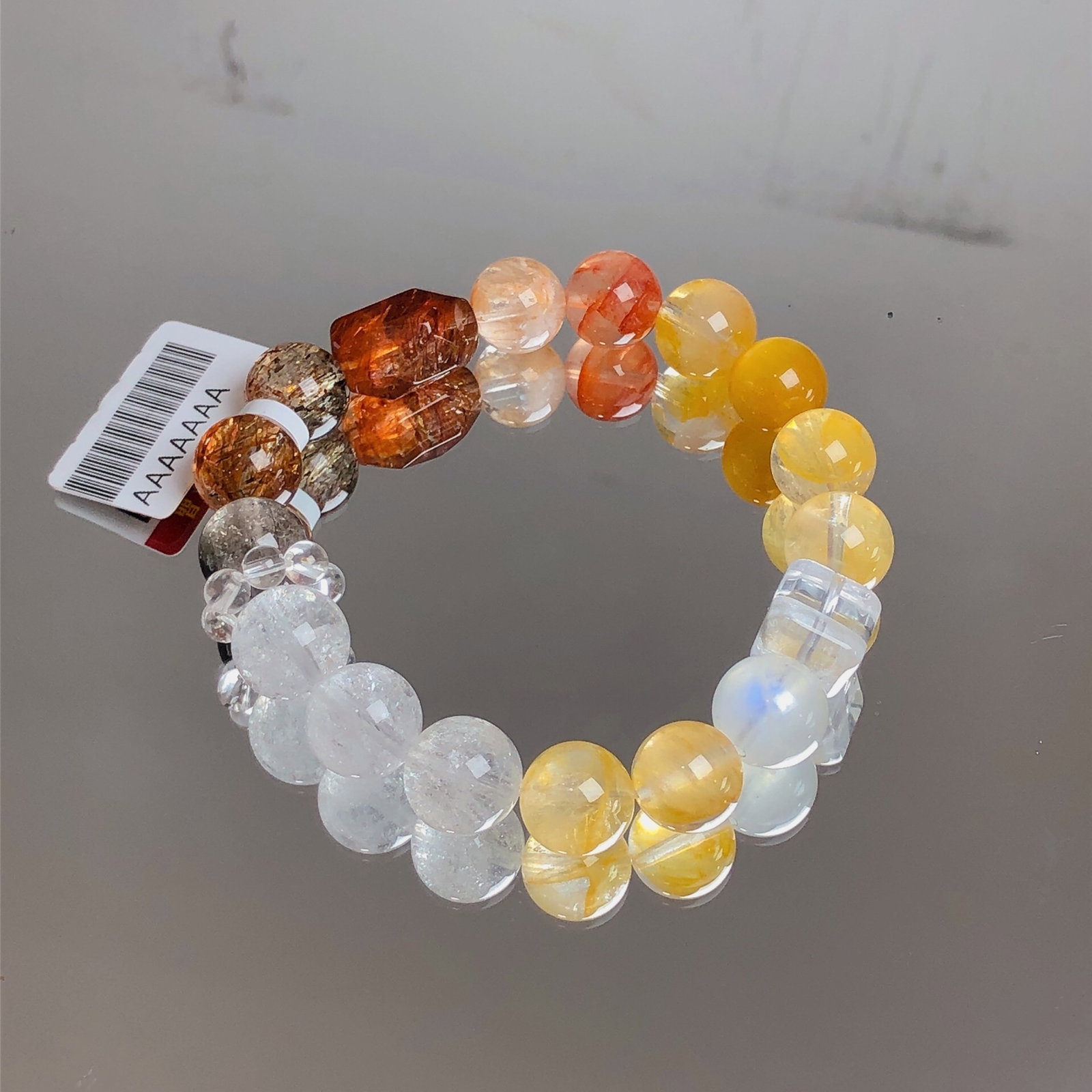 An Exquisite Crystal Bracelet - 2