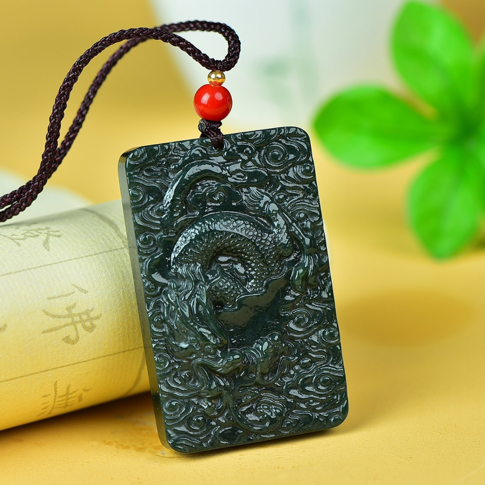 An Exquisite Jasper Dragon Pattern Pendant - 3