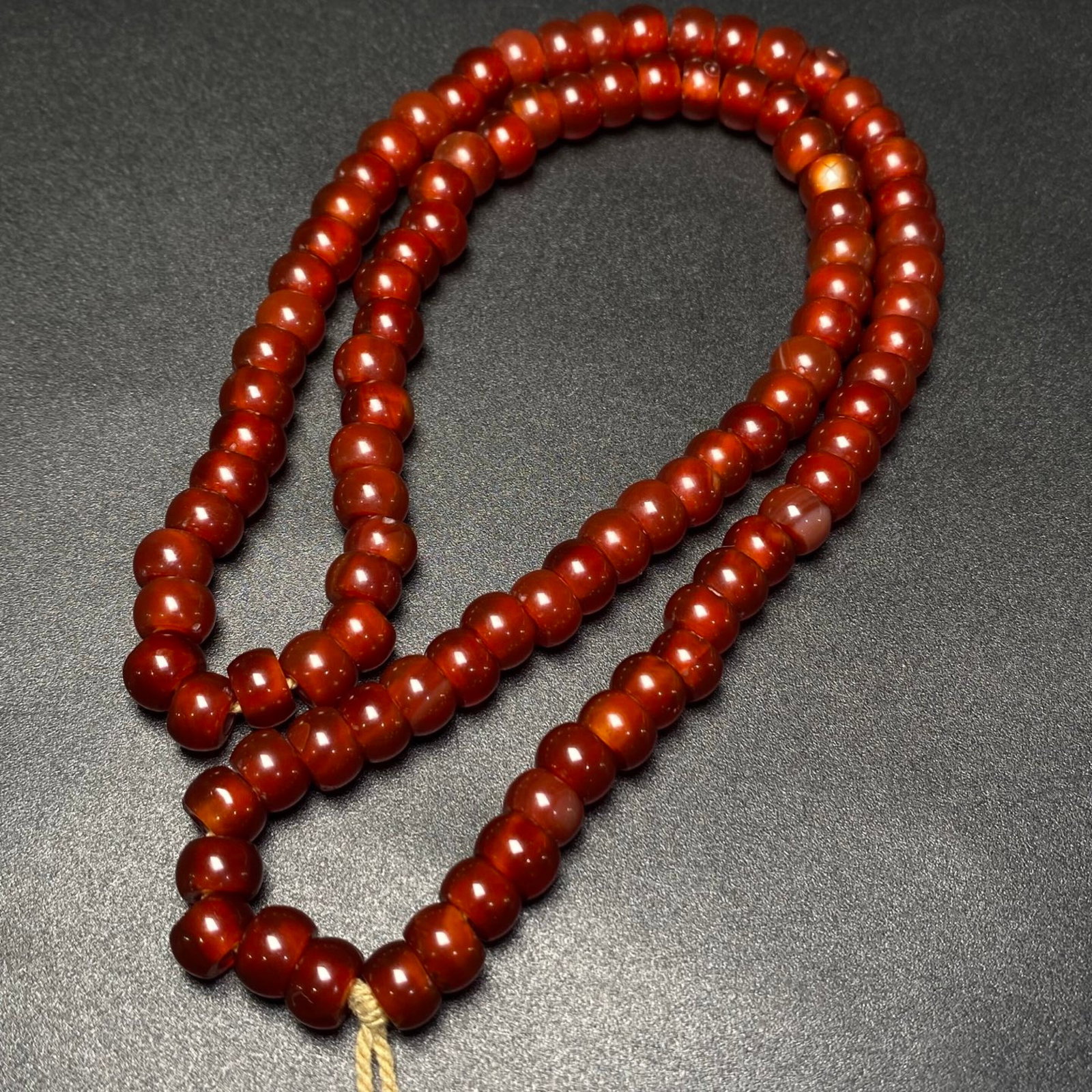 A Precious Agate Necklace - 3