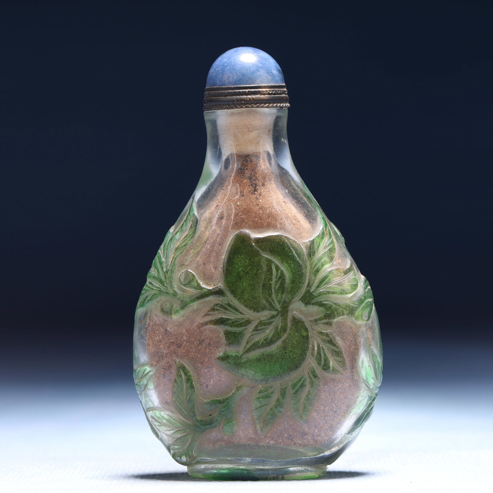 An Exquisite Glass Peach Pattern Snuff Bottle - 4