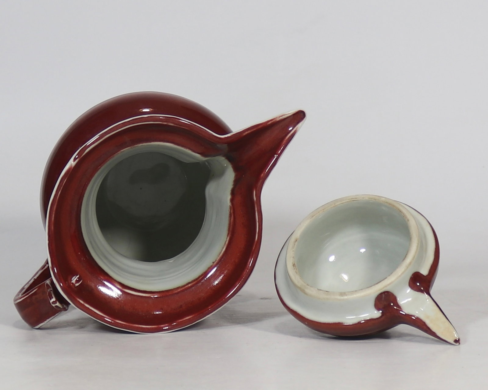 An Exquisite Ruby red-Glazed Pot - 5