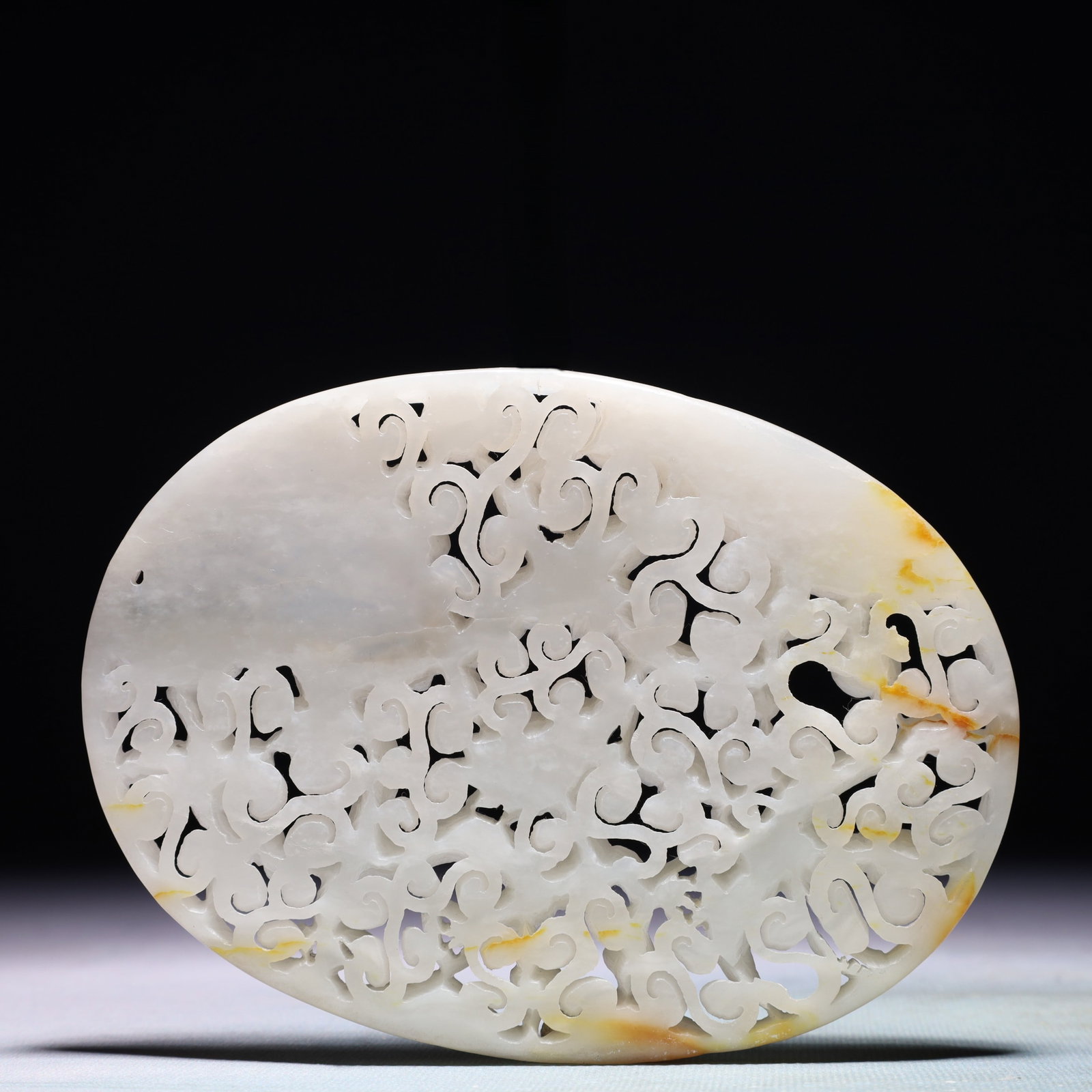 An Exquisite White Jade Auspicious Cloud and Phoenix Pattern Pendant - 4