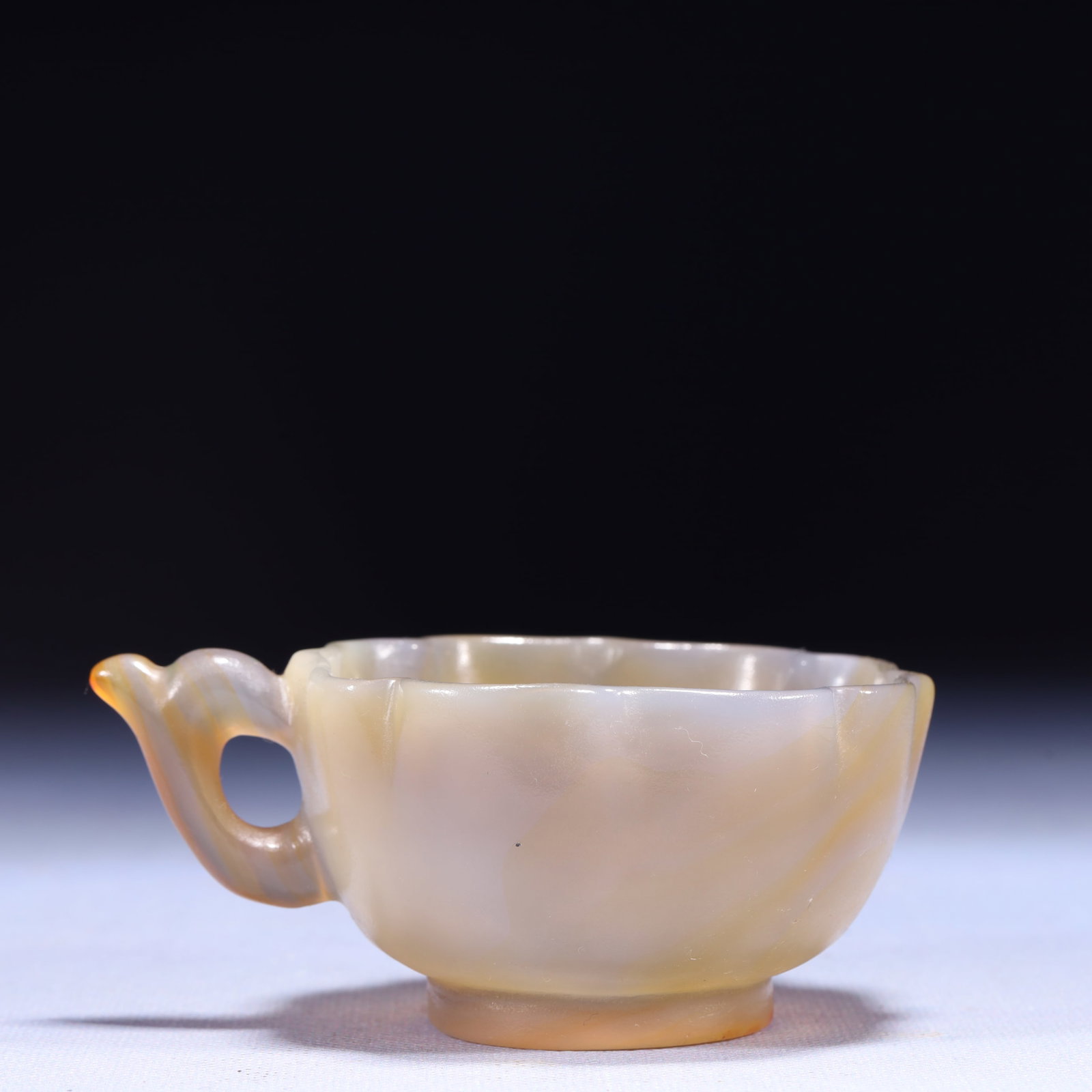 An Exquisite Agate Cup - 5