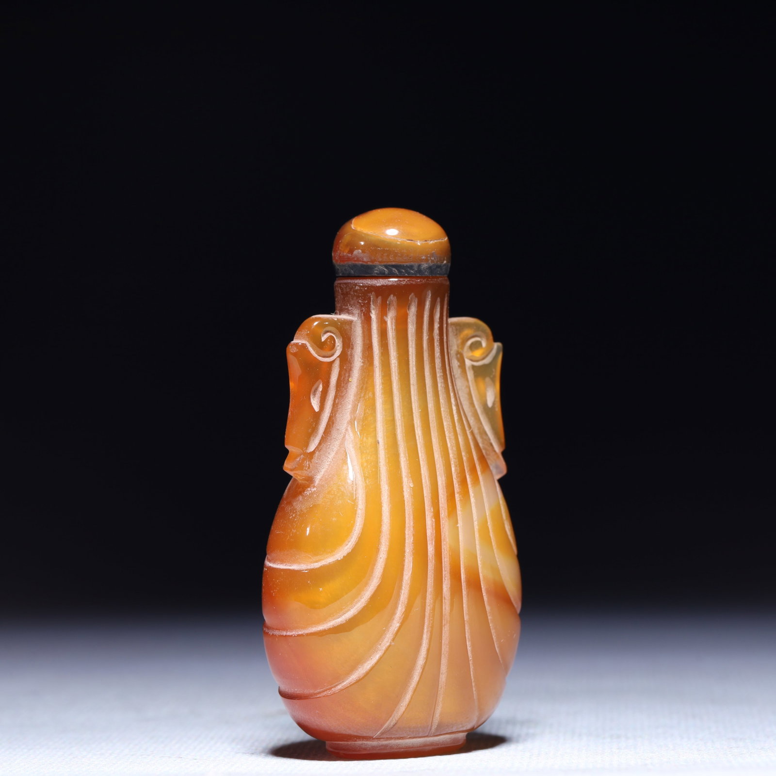 An Exquisite Agate Double-Ears Snuff Bottle - 4