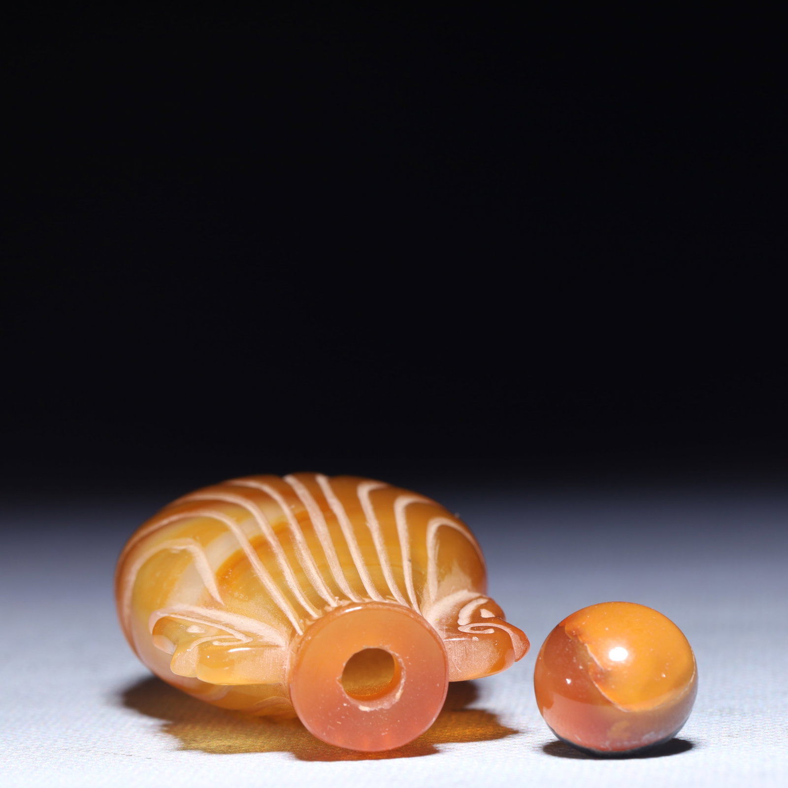 An Exquisite Agate Double-Ears Snuff Bottle - 7