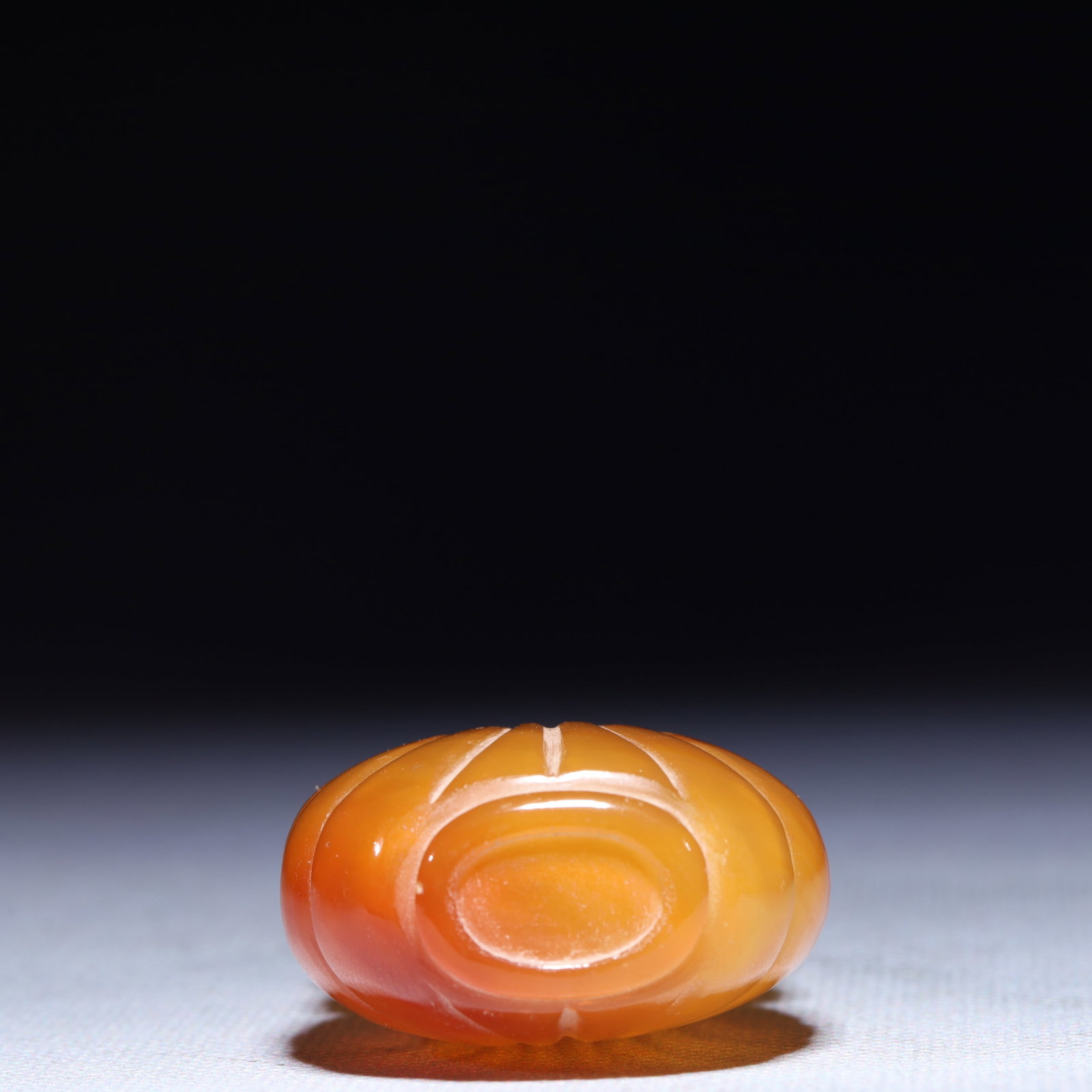 An Exquisite Agate Double-Ears Snuff Bottle - 8
