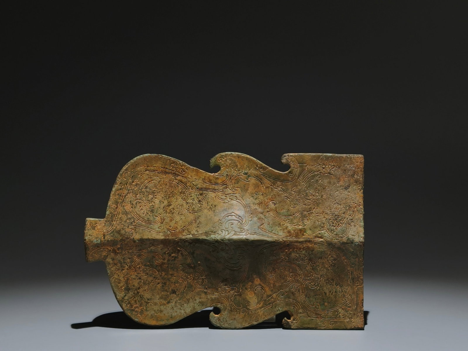 An Archaic Bronze Phoenix Pattern Ornament - 4