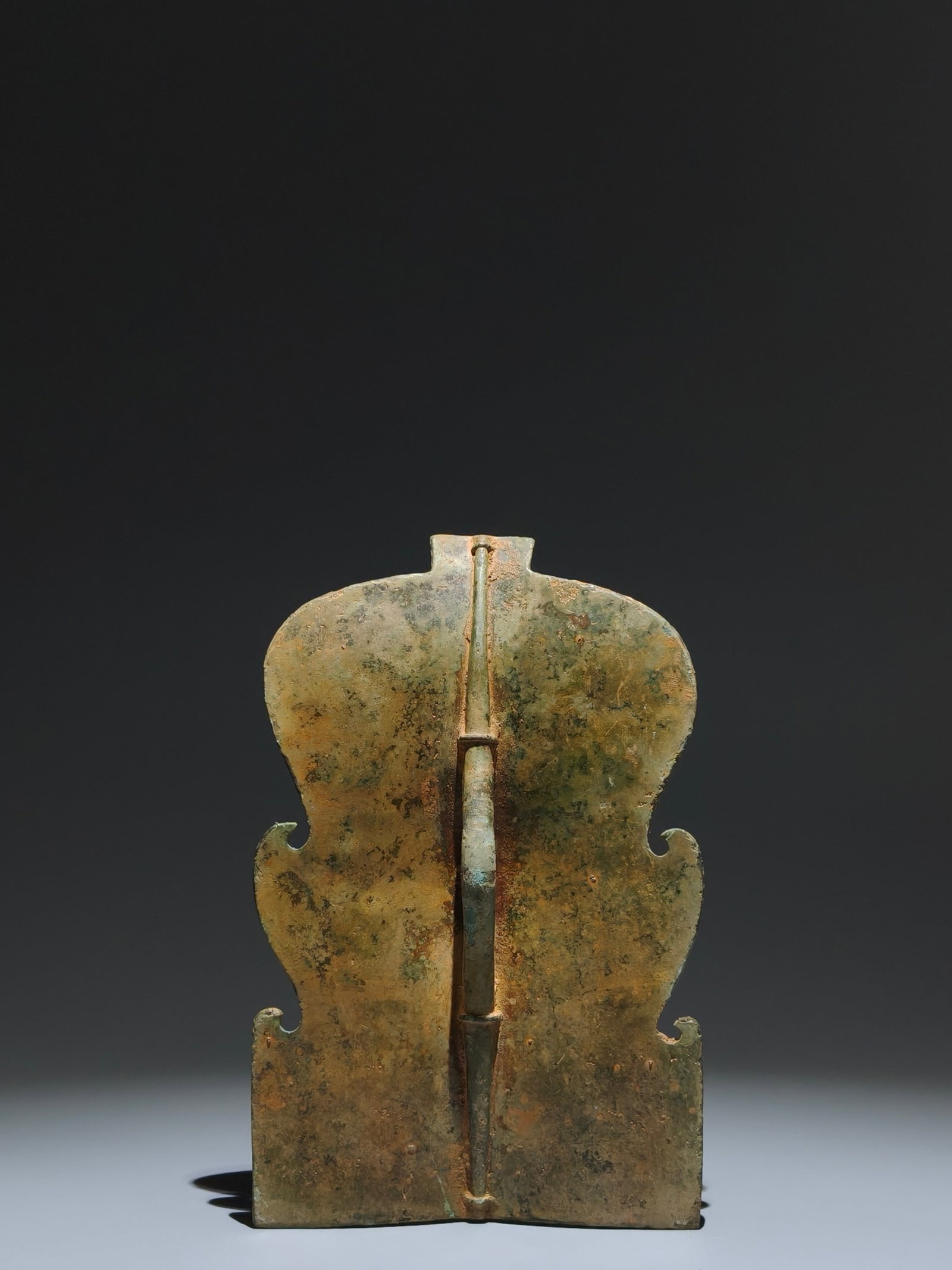An Archaic Bronze Phoenix Pattern Ornament - 7