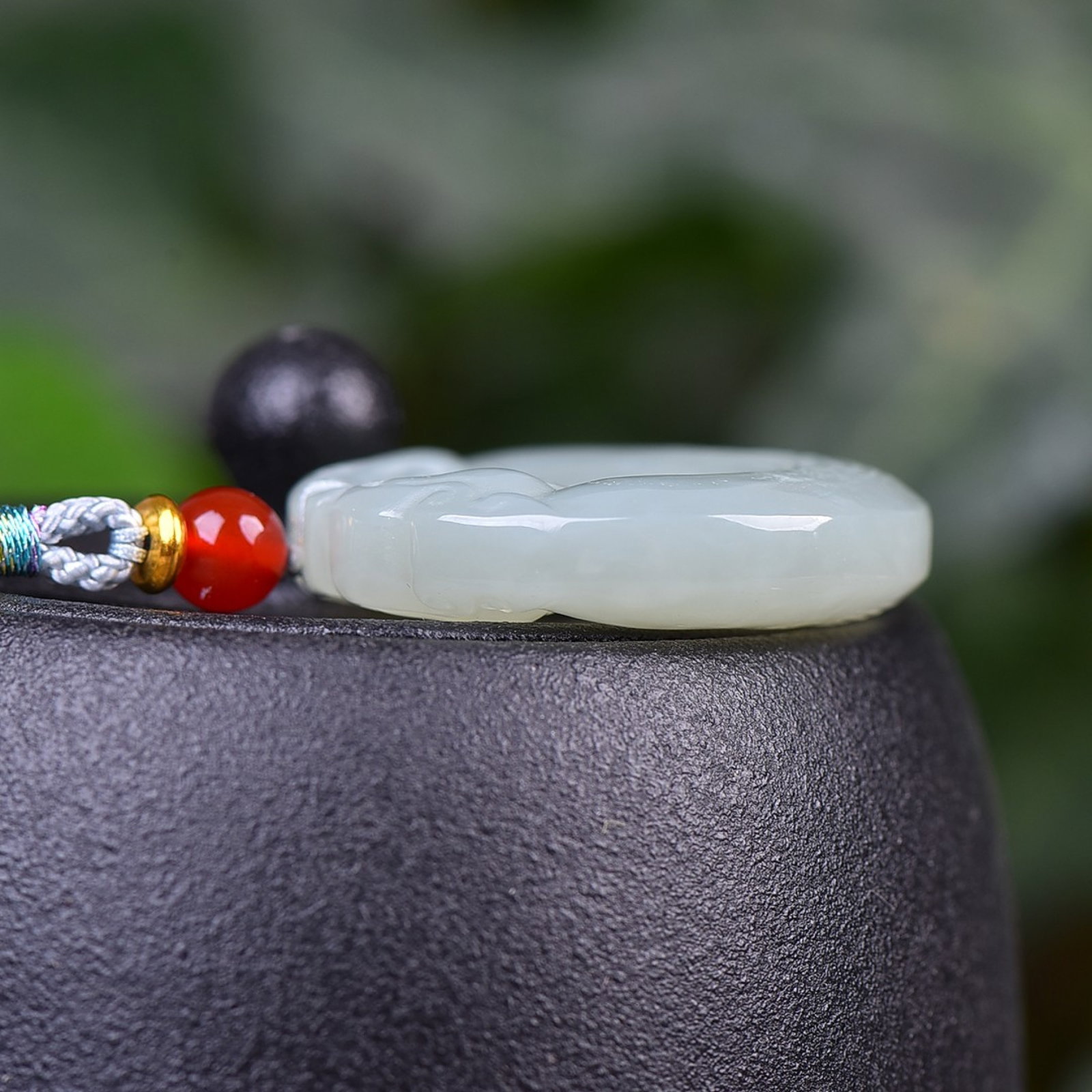 An Exquisite White Jade Dragon Pattern Pendant - 5