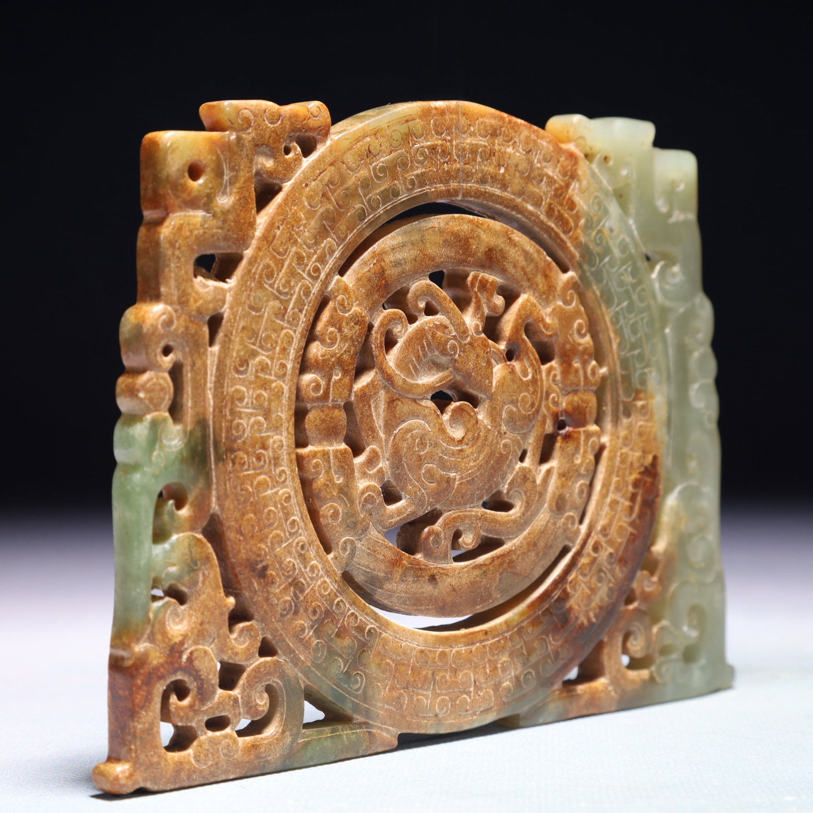 An Exquisite White Jade Beast Pattern Pendant - 5