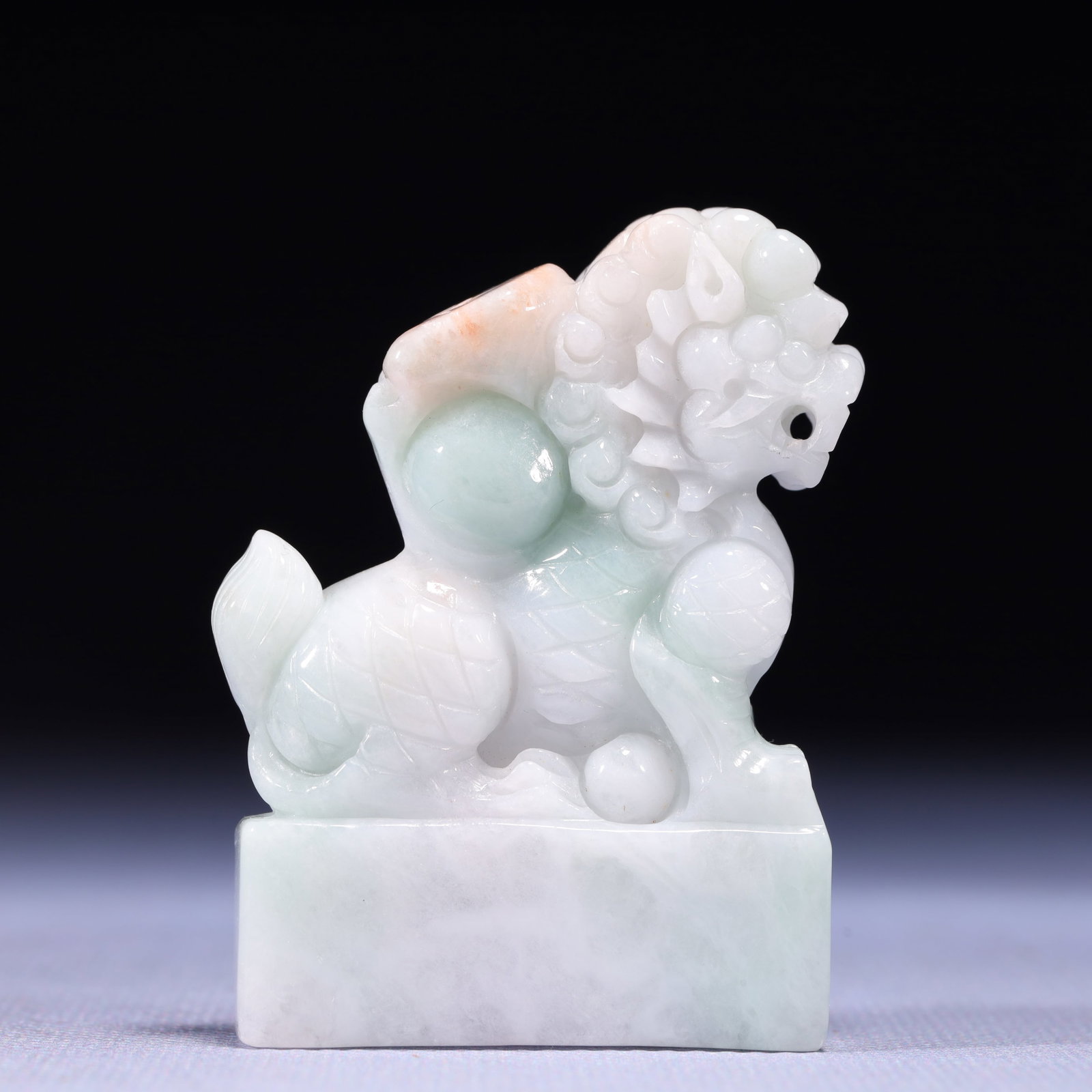 An Exquisite Jadeite Lion Pattern Seal - 4