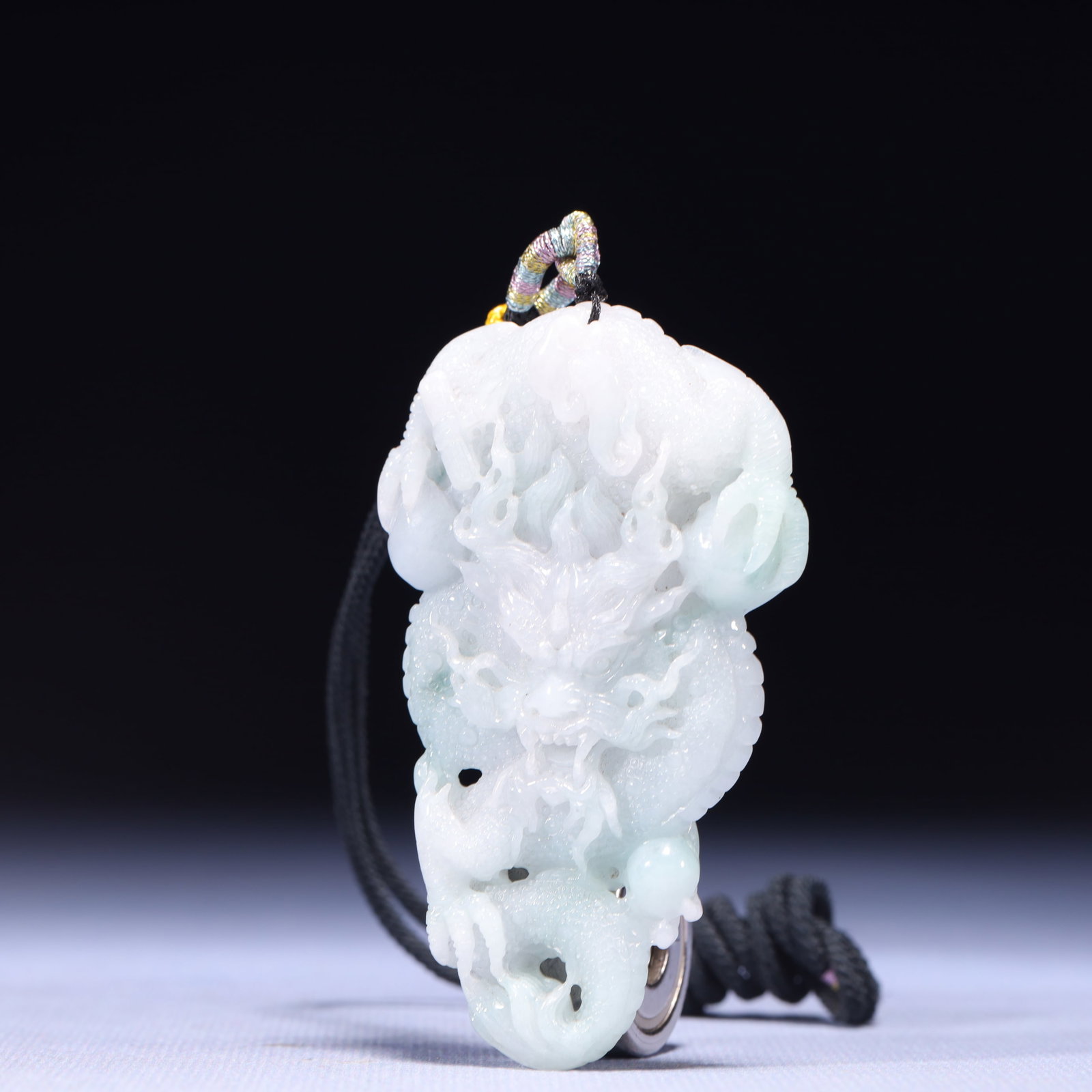 An Exquisite Jadeite Dragon Pattern Pendant - 2