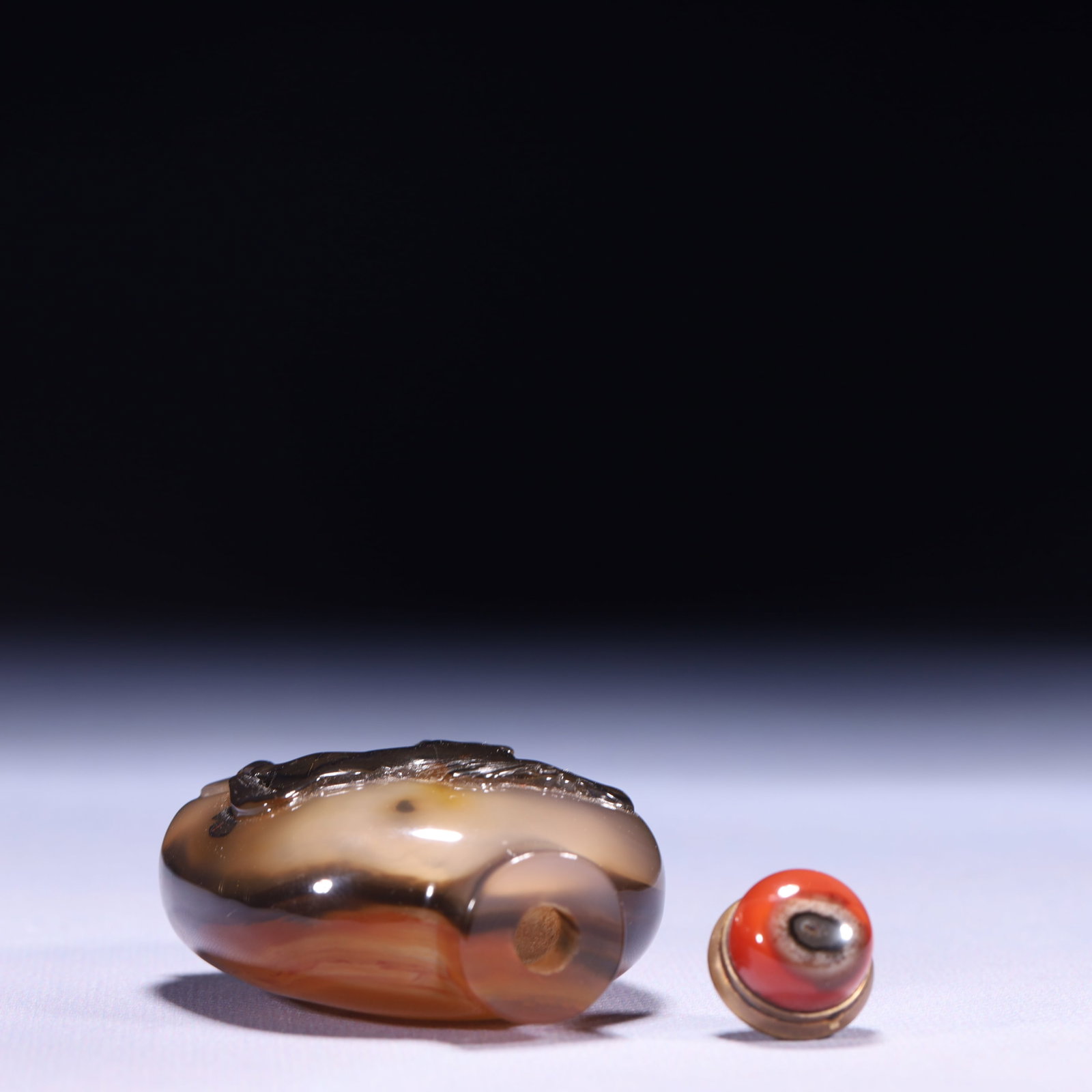 An Exquisite Agate Horse Pattern Snuff Bottle - 7