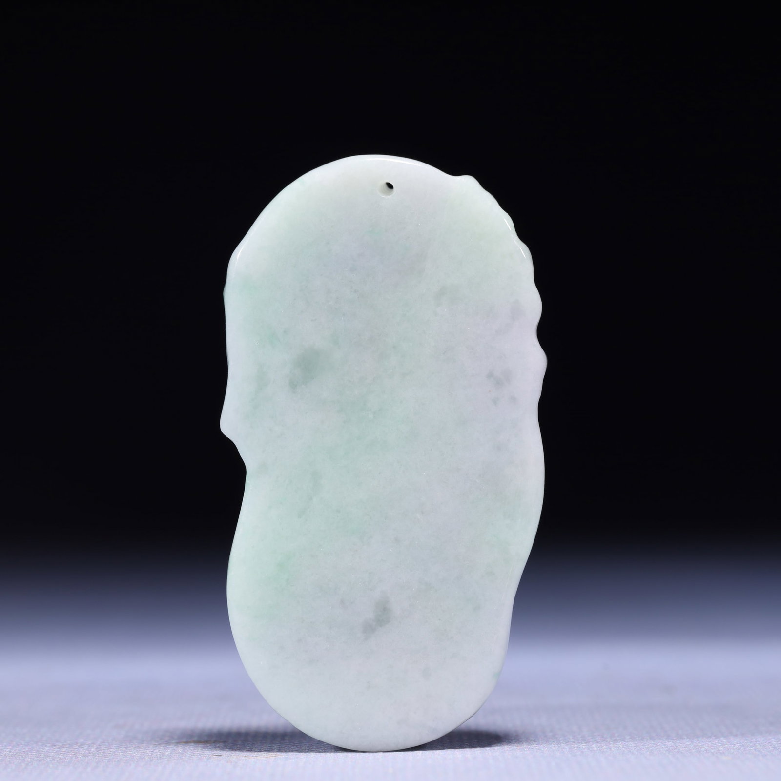 An Exquisite Jadeite Buddha Statue Pattern Pendant - 4