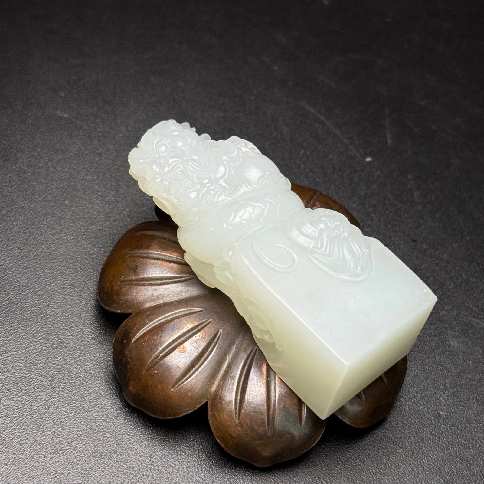 An Exquisite White Jade Dragon Pattern Seal - 7