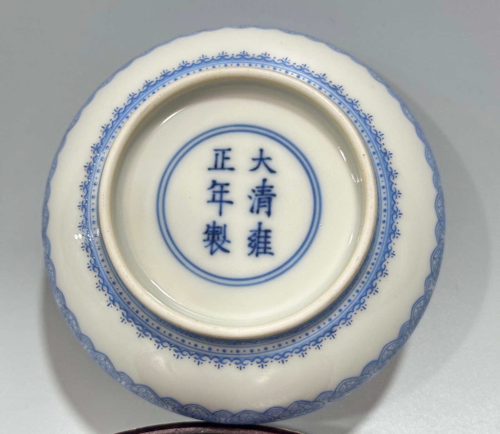 An Exquisite Enamel Rabbit Pattern Box with Cover - 4