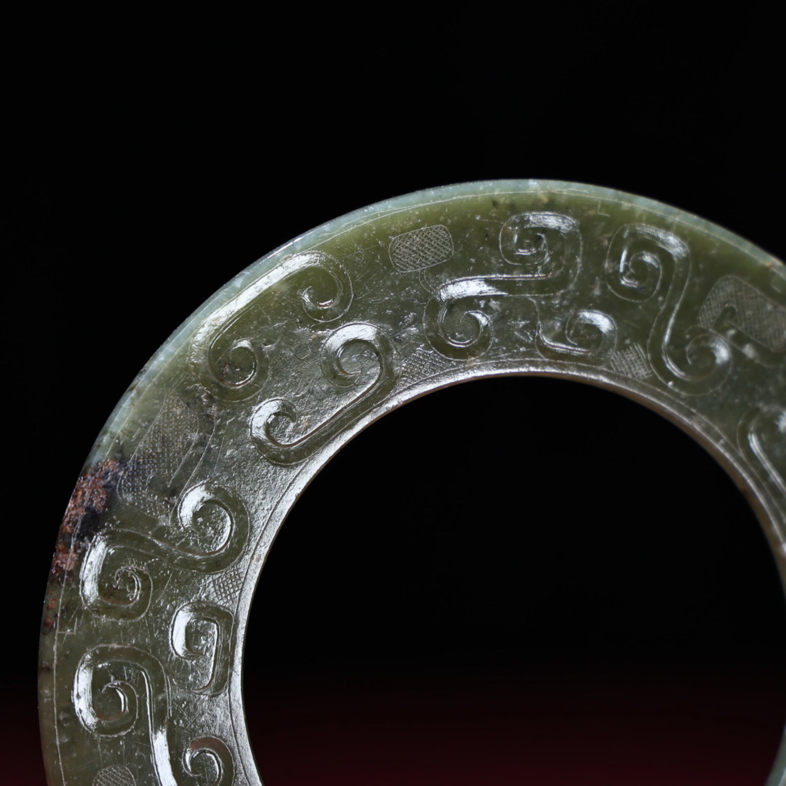 An Exquisite Green Jade Auspicious Cloud Pattern Ornament - 2