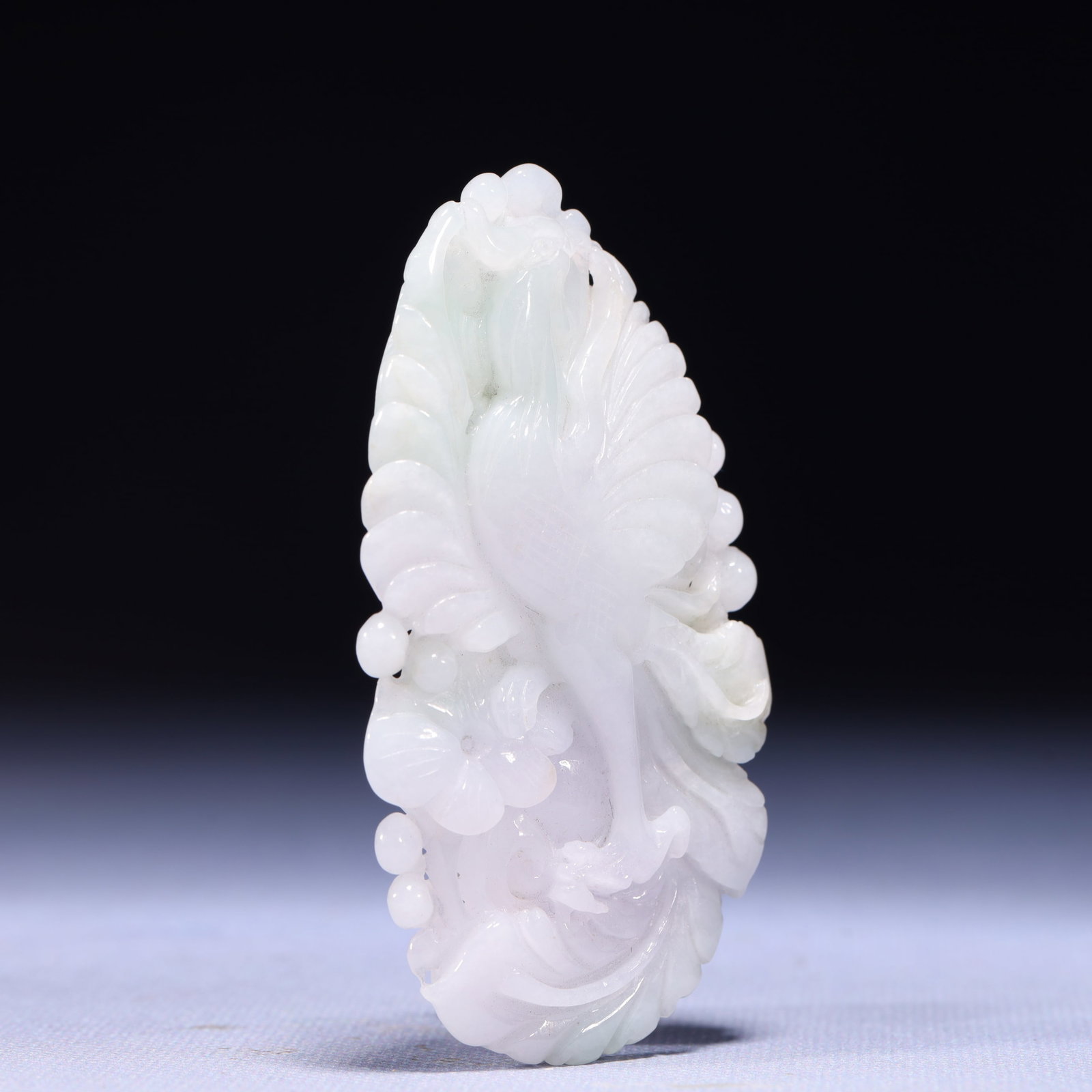 An Exquisite Jadeite Phoenix Pattern Pendant - 3