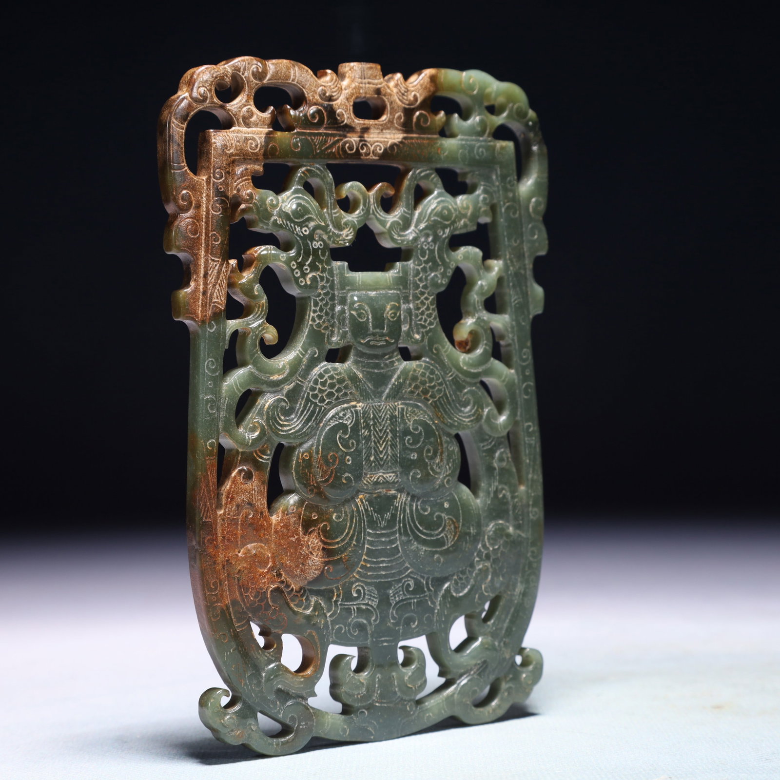 An Exquisite Jasper Figure Pattern Pendant - 3