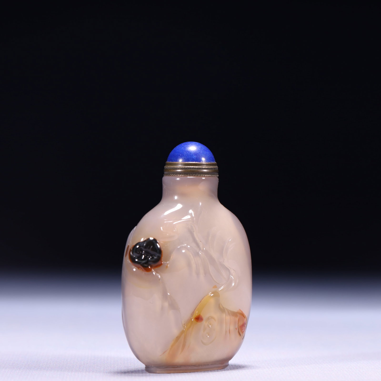An Exquisite Agate Lotus Pattern Snuff Bottle - 3