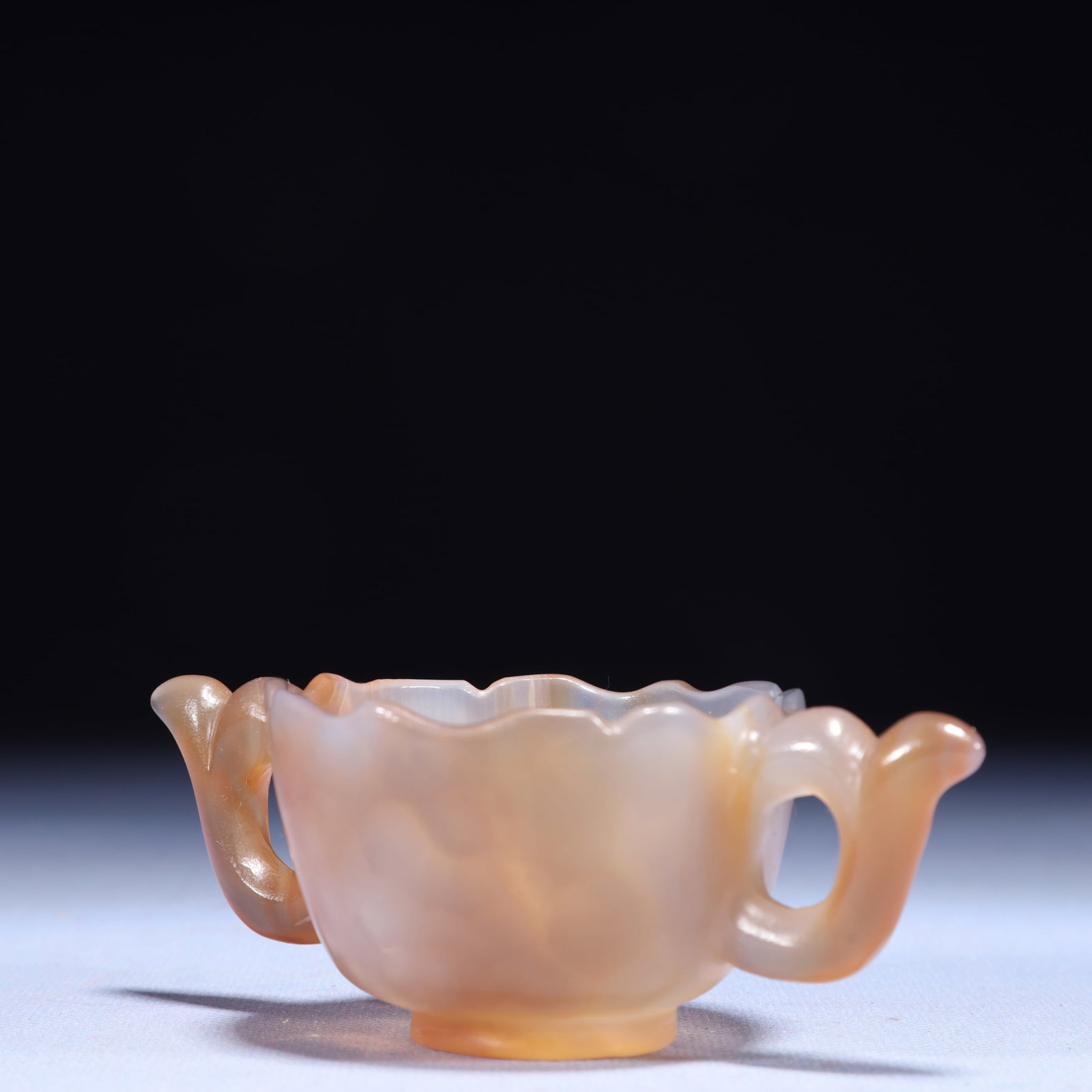 An Exquisite Agate Double-Ears Cup - 2