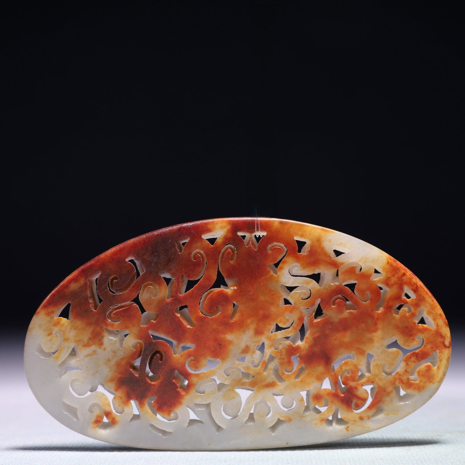 An Exquisite White Jade Fish Pattern Ornament - 4