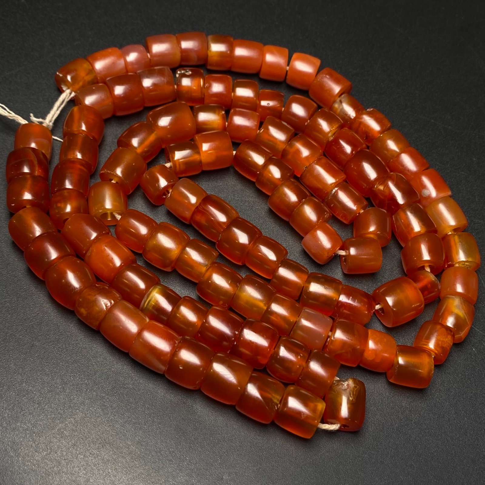 A Precious Agate Necklace - 2