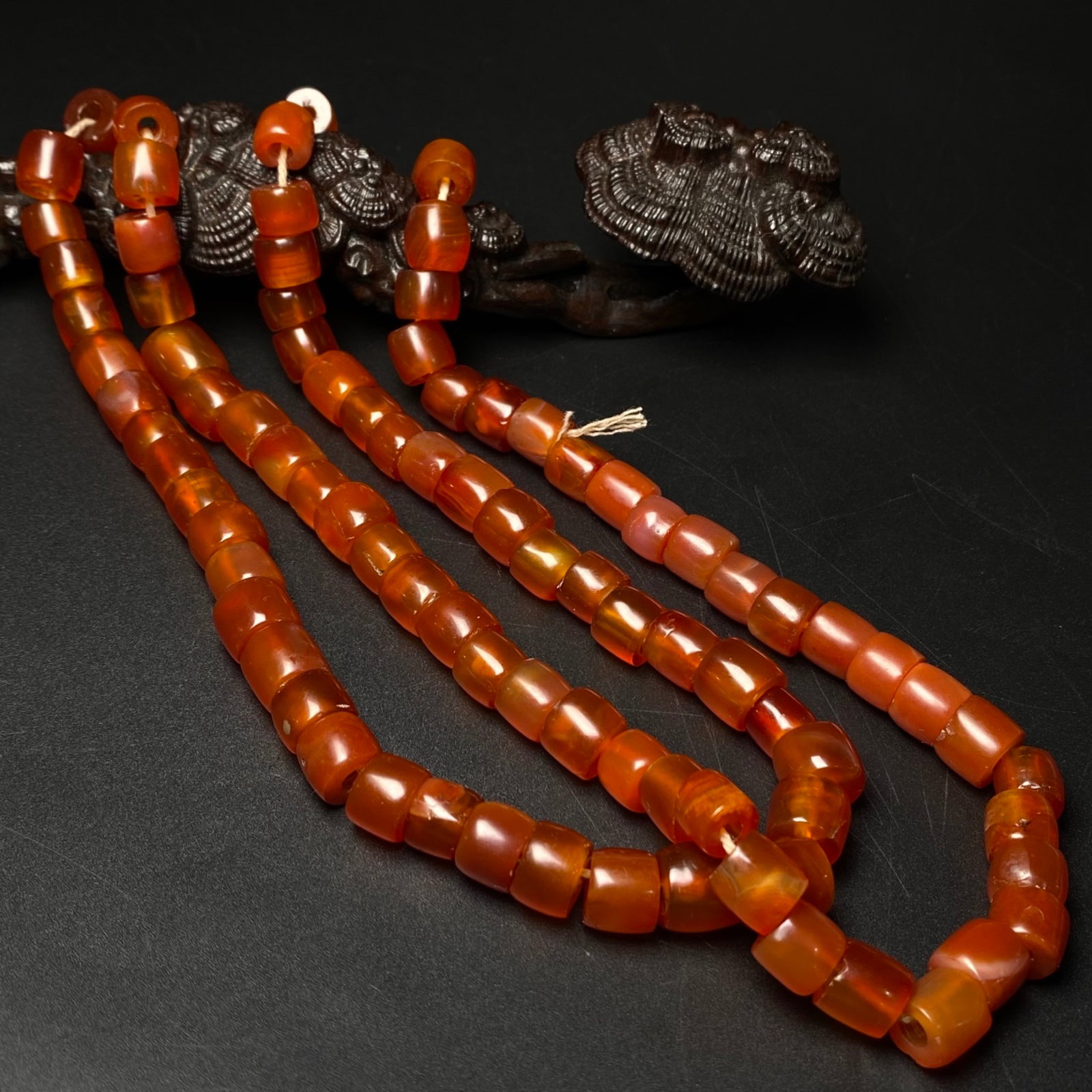 A Precious Agate Necklace - 3