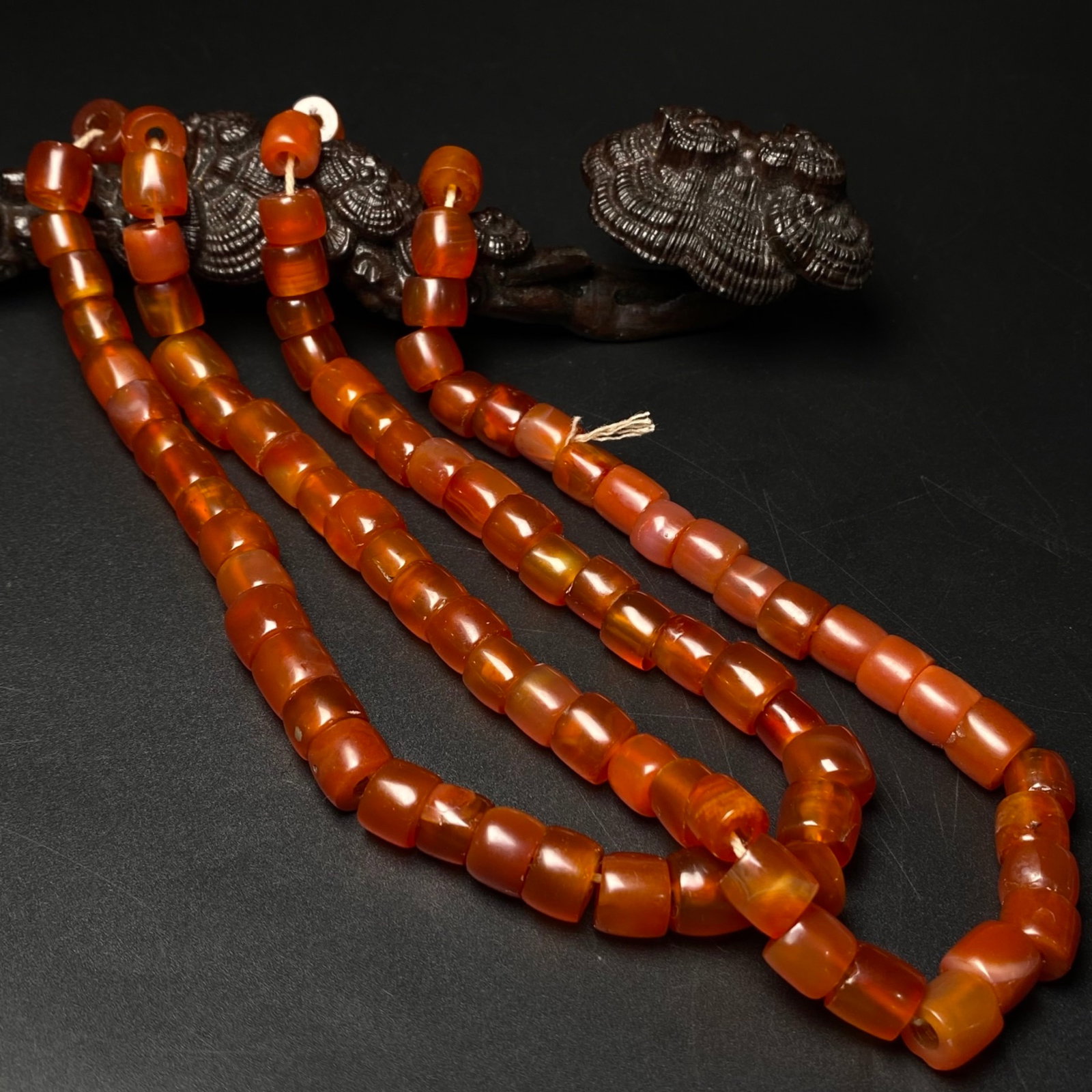 A Precious Agate Necklace - 7