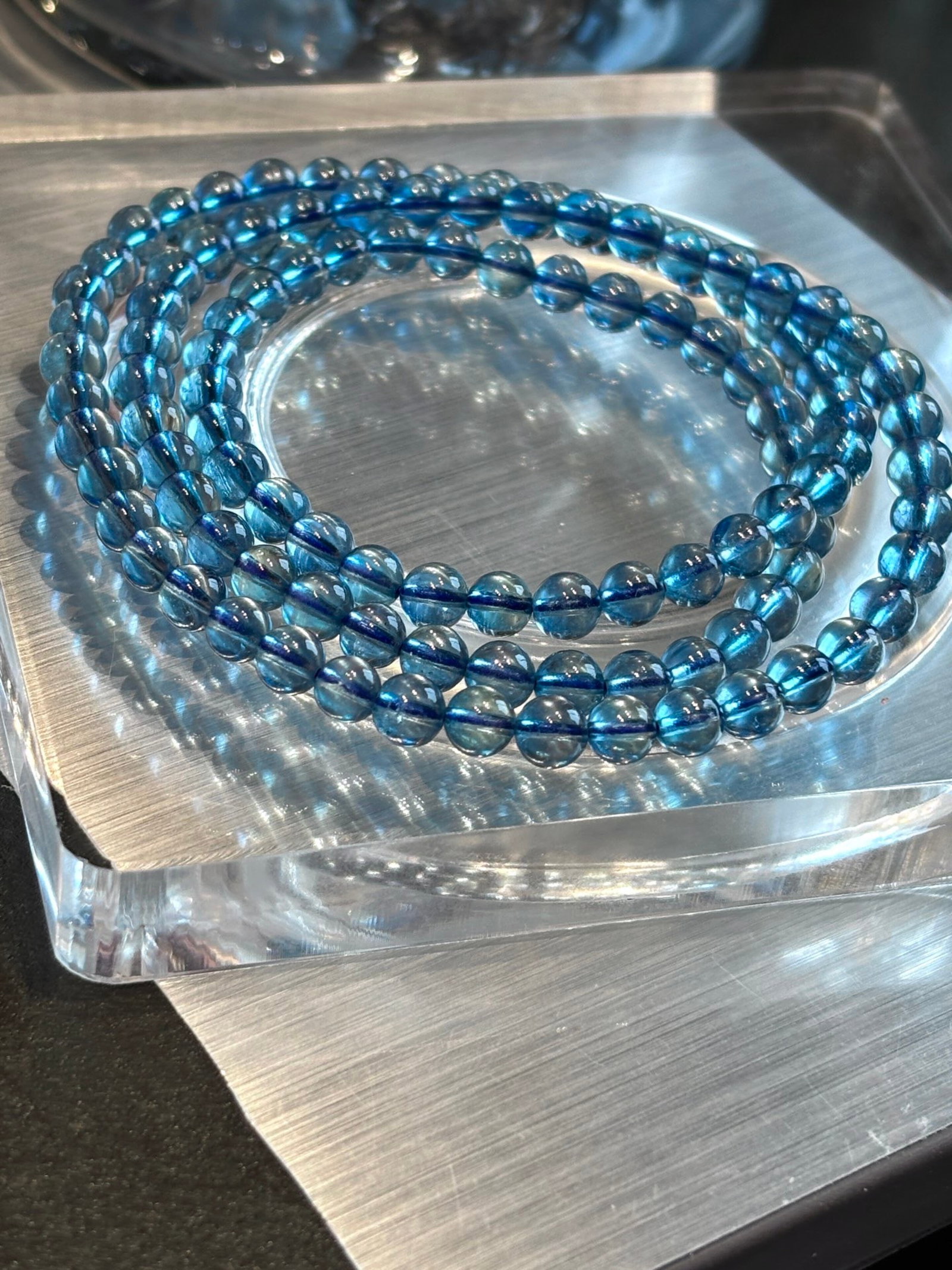 An Exquisite Aquamarine Bracelets - 3