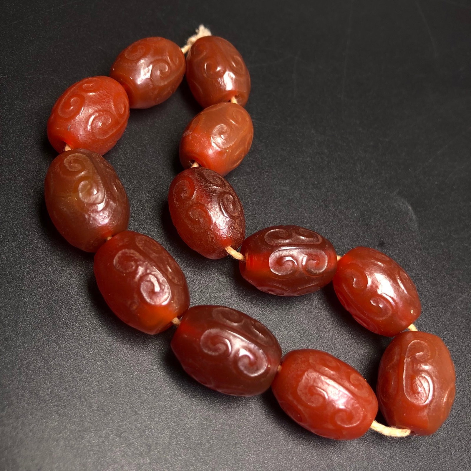A Precious Agate Bracelets - 7