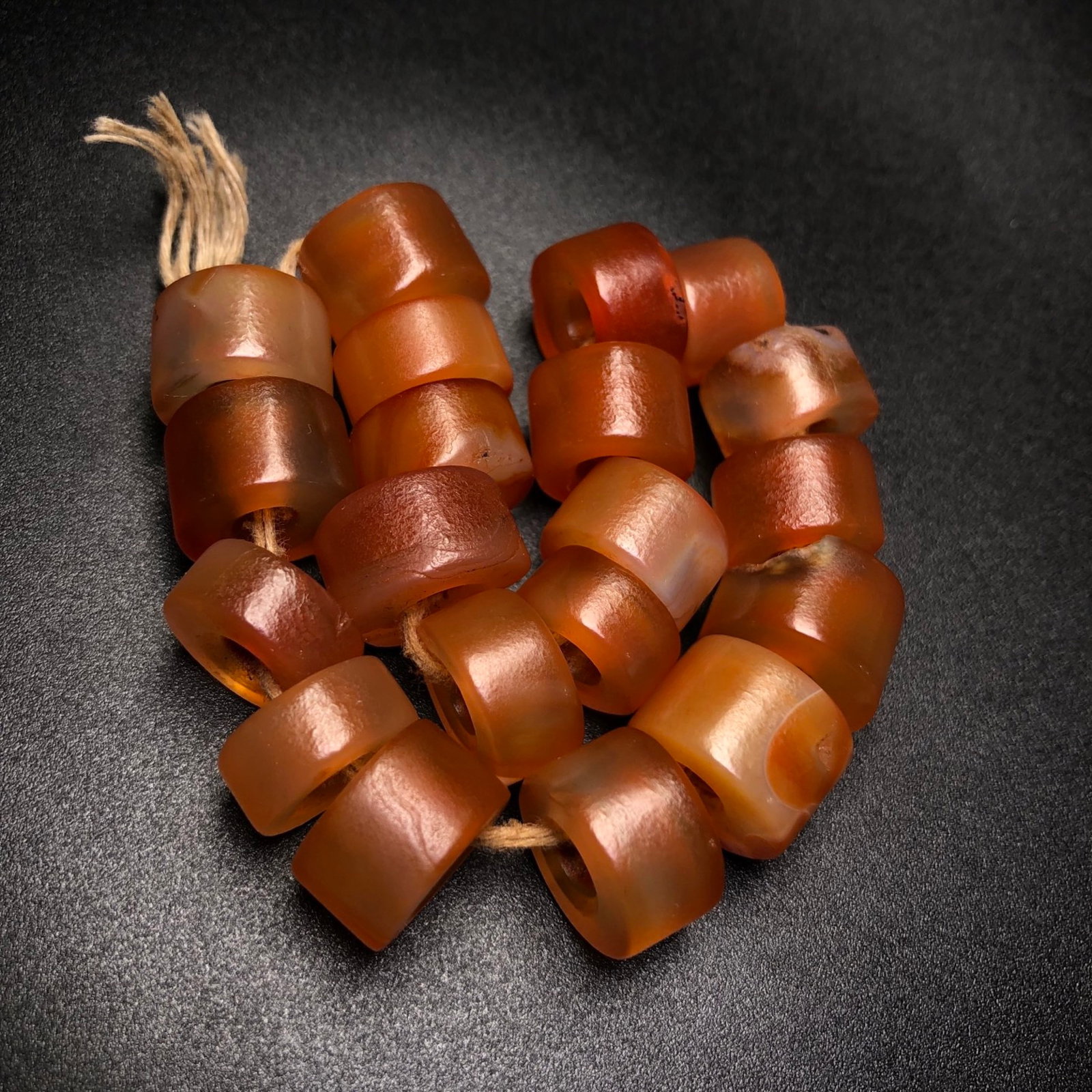 A Precious Agate Bracelets - 2
