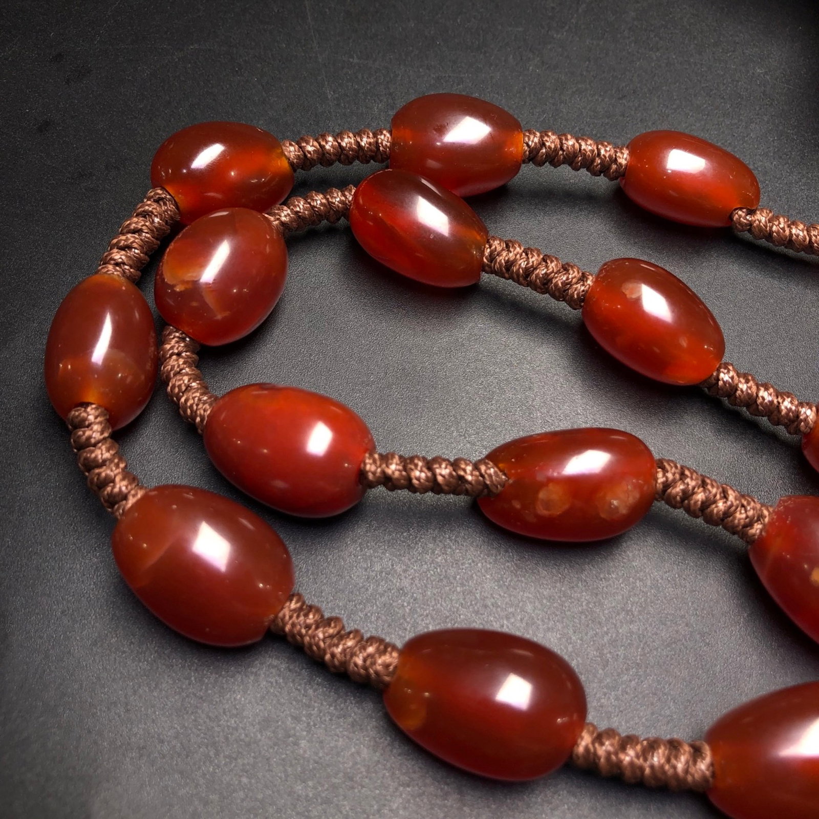 A Precious Agate Necklace - 7