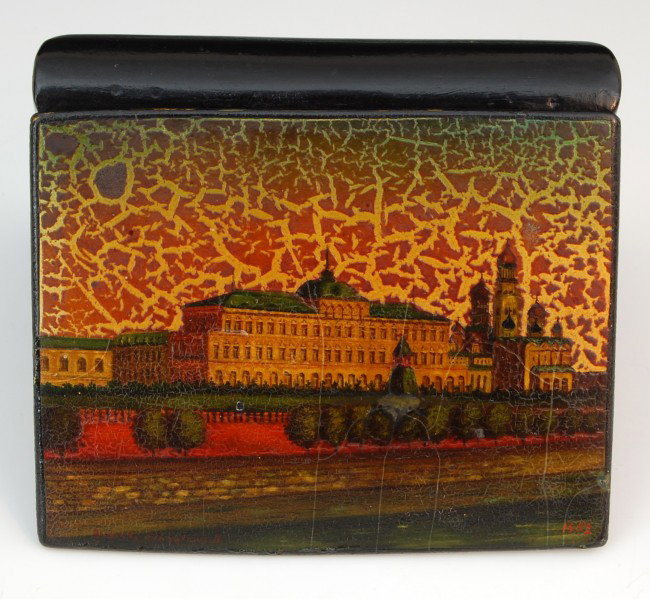 Box, Russian Painted Kremlin: Russian Papier mache lacquer-decorated souvenir box, commemorative scene of the Kremlin upon completion; brass plaque engraved 'Best Wishes Moscow 7-1-49' on interior Condition:VG with minor wear, cra