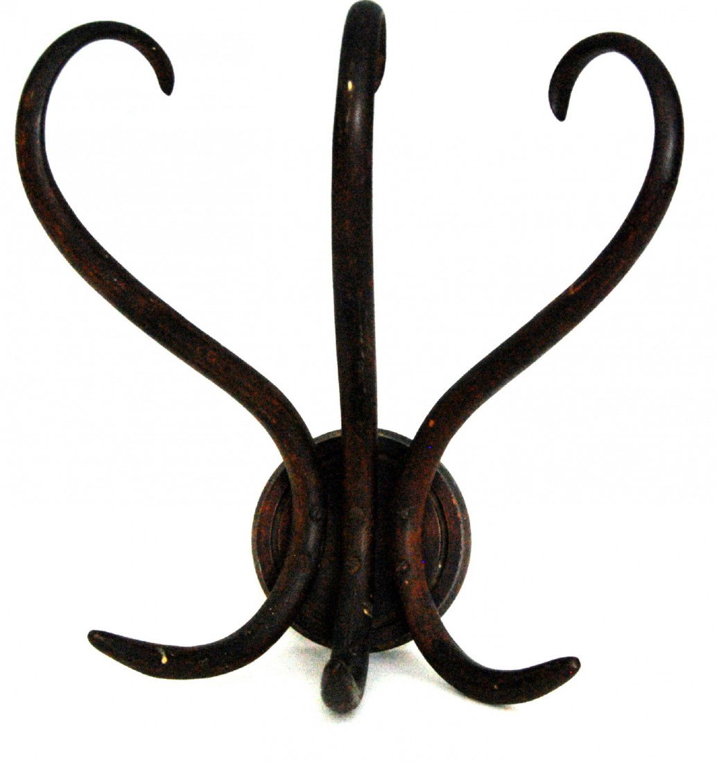 Bentwood Hat/Coat Rack.: Bentwood Hat/Coat Rack w/illegible remnants of a furniture label on back of the base. Size: 14" H x 13" W x 8" D Weight: 1lb 2oz Condition: some scrapes, structurally sound