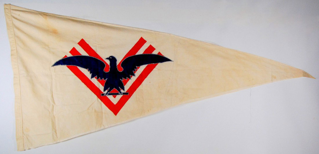 Pennant Flag Nat'l Recovery Act Pennant Flag of : Pennant Flag of the Nat'l Recovery Act - made by the Metropolitan Flag & Dec. Co. 1310 Vine St., Phila., Pa' ; wool with sewn applique parts Size: 34" H X 70" W\L Weight: 7 oz Condition: VG; toned; mi