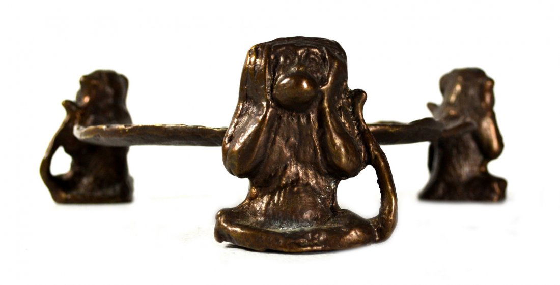 Tray, bronze with 3 monkeys & lily pad: A bronze tray with the "Three Wise Monkeys" or "see no evil, hear no evil, speak no evil" monkeys as legs. The dish of the tray is a lily pad. It is made from sand cast bronze. Size: 3.25" H. x 8.5" W