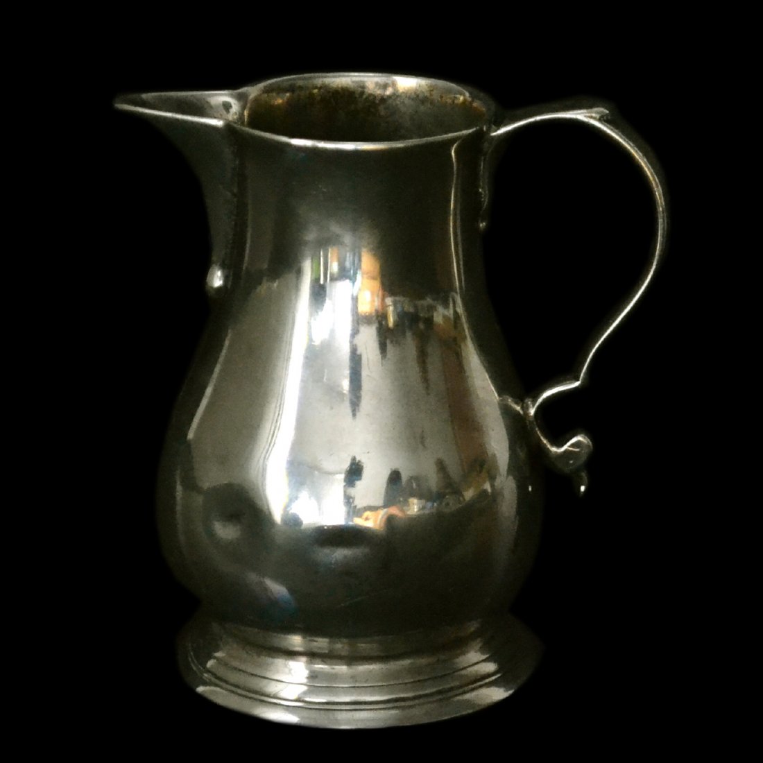 Creamer, Silver, Georgian, 1791, 3 ounces: Creamer, Silver, Georgian, 18th c 1791 Form: Creamer Makers Mark: Obscured mark TB or TR Country of Origin: England Other Marks Lion passant ,letter date Decoration: Ringed bottom, creamer has applied