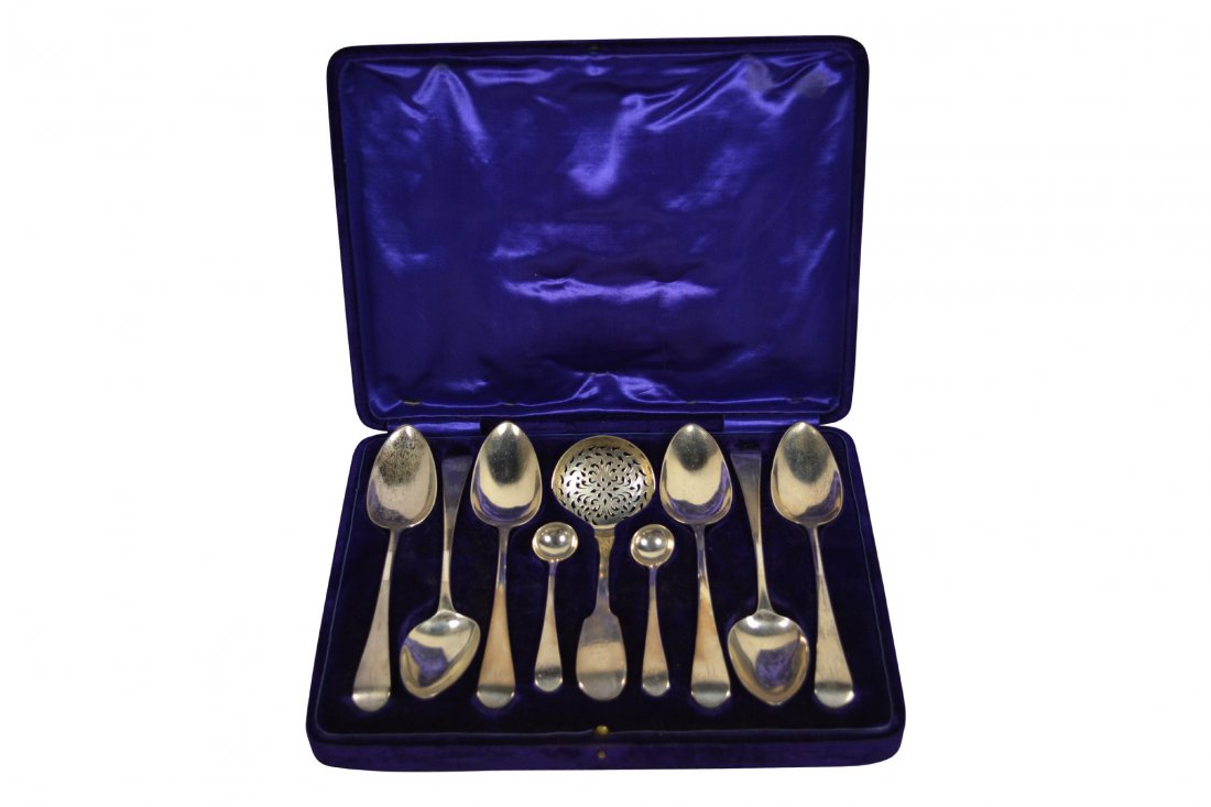 9pc, Dessert Set,Silver,R. Crossley, W. Eaton, 8.9 0z.: 9pc, Dessert Set, Sterling, Richard Crossley Makers Mark: Richard Crossley Country of Origin: London England Other Marks Lion passant, year letter,maker initials Decoration: Royal purple velvet case. 