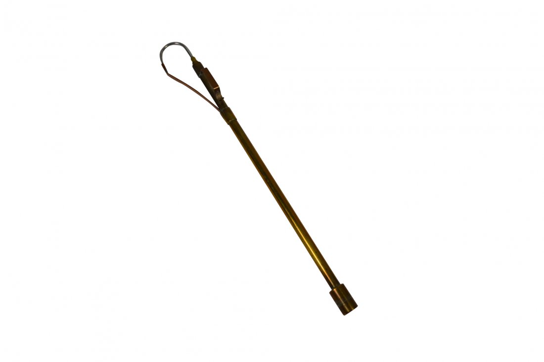 Gaff, Brass, Telescoping, Early 20th Century: Gaff, Brass, Telescoping, Early 20th Century Fishing Gaff Material: Brass, copper and steel Construction: Cast Features: Telescoping handle. Copper cover is marked 'Made in Great Britain'. Period: Ear