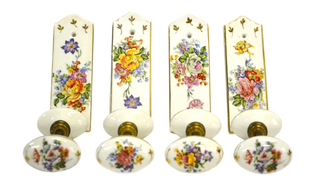 (4) Door Knobs & Back Plates, French Early 20th C: Door knobs & back plates Material: Porcelain and brass Marks: "Made in France" Features: 4 hand painted and gilded door knobs with back plates. Size of back plate: 7" L x 2.25" W. Size of door knobs: 