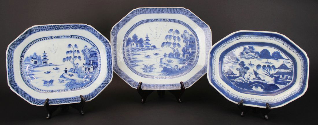 (3) Platters Export Canton/Nanking, 19th century (1 of 7)