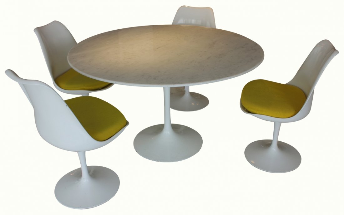 Saarinen Tulip Table with 4 Chairs, for Knoll (1 of 9)