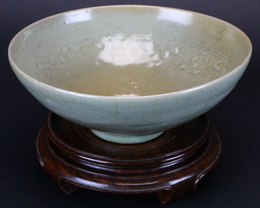 Koryu Celadon Bowl, 17th Century Korea (1 of 8)